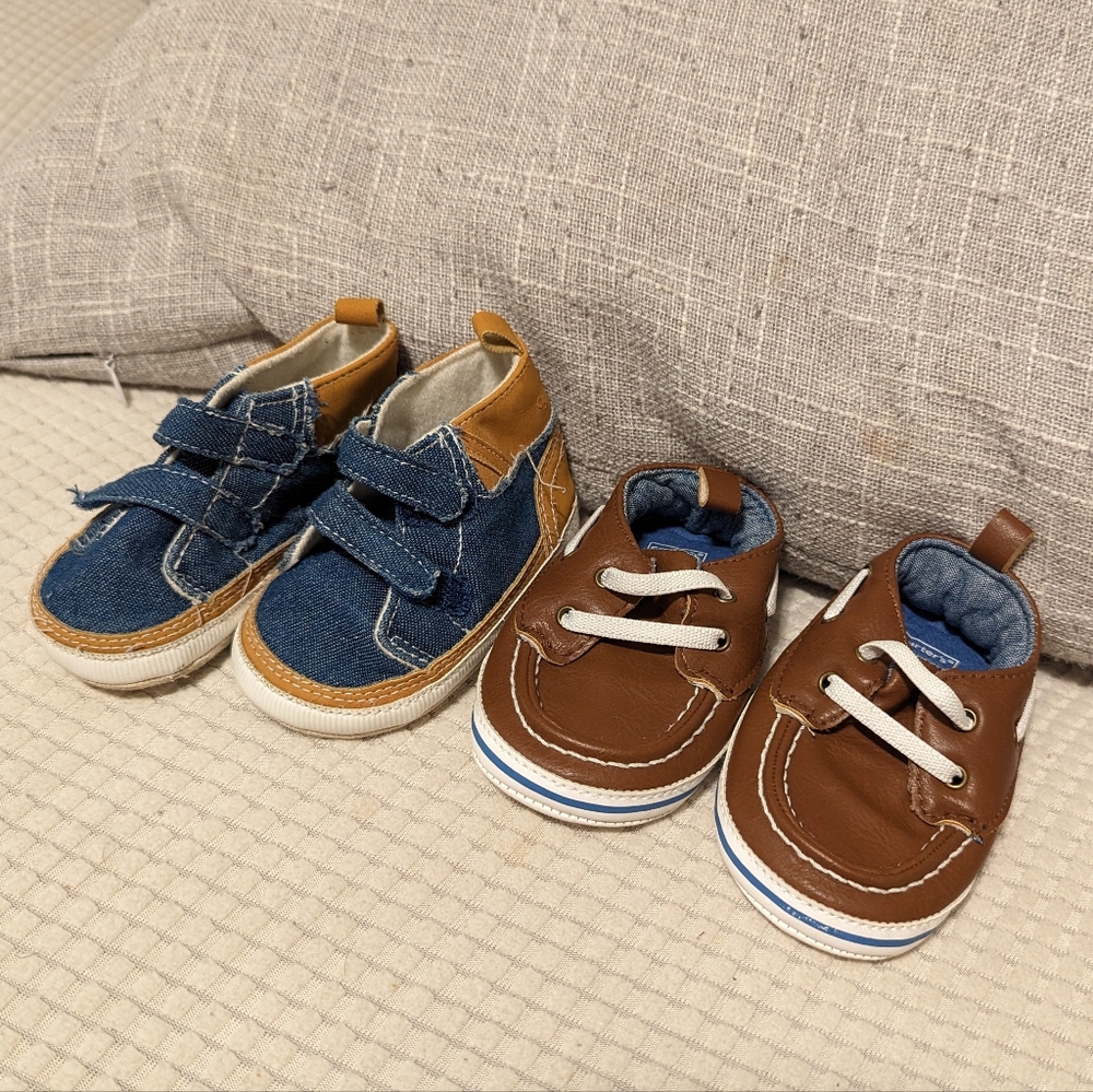 Baby shoes 3-6m two pairs